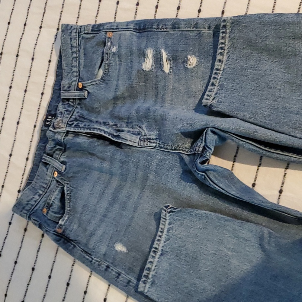 GAP Ripped Mom Jeans - Picture 8 of 8